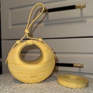 JW PEI Lemon Croc-Embossed Round Bag New never worn